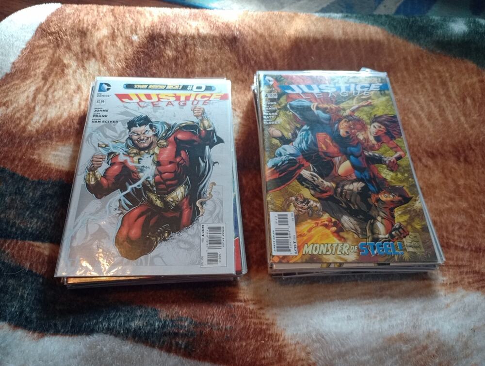 Justice League New 52 #0-26+Combo Pack 1+23.1-23.2,23.4 VF To NM-DC Comics 31 Is